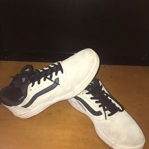 Vans Ultra Range Pros (Arctic White)